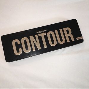 Contour & Highlight Palette